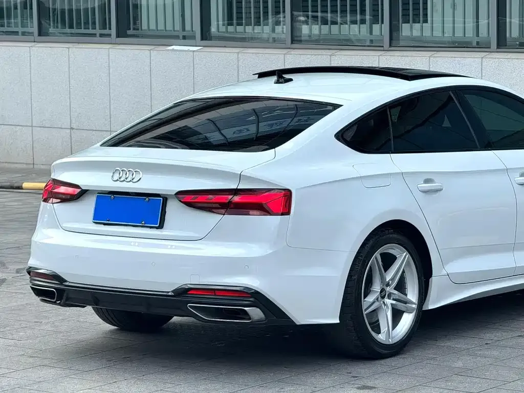 Audi A5 (Import) — фото 3