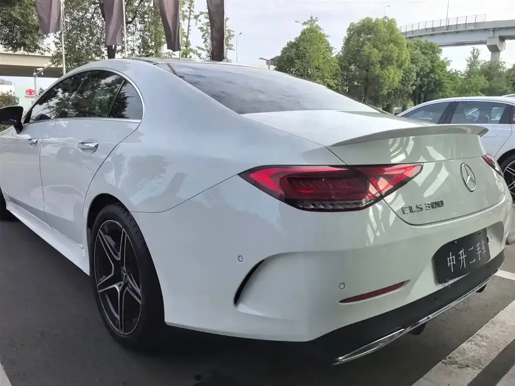 Mercedes-Benz CLS — фото 9
