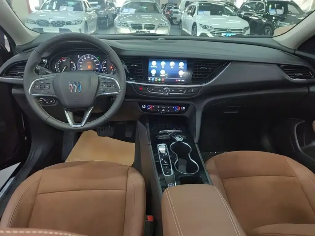Buick Regal — фото 5