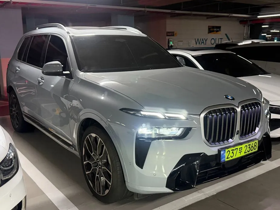 BMW X7 — фото 1