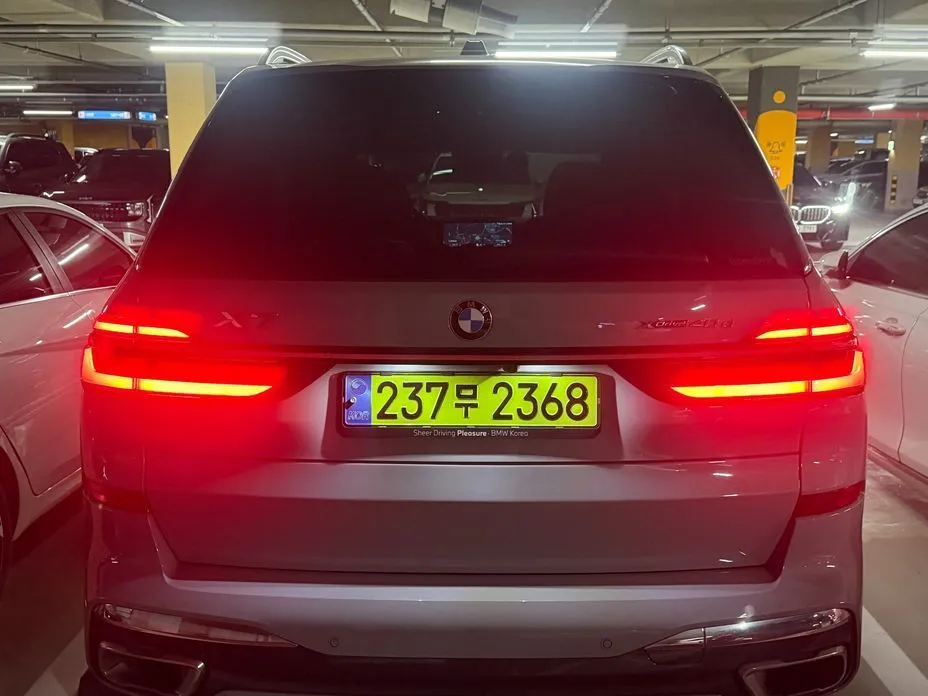 BMW X7 — фото 3