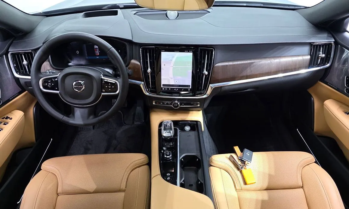 Volvo S90 — фото 10