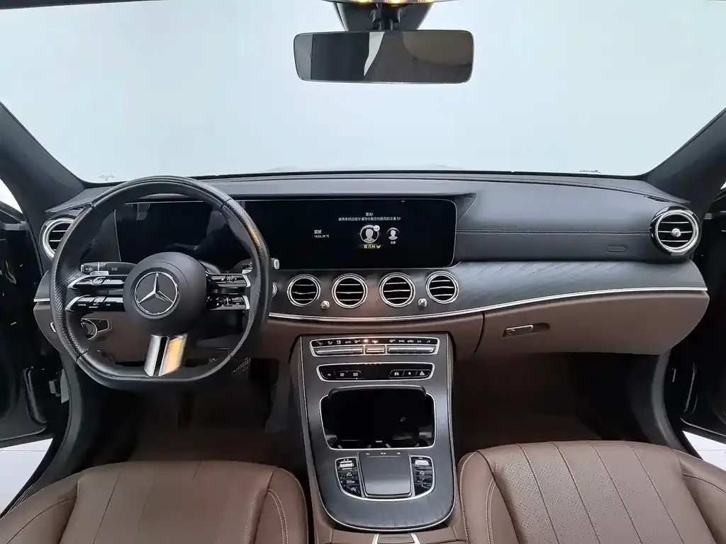 Mercedes-Benz E-Class (Import) — фото 9