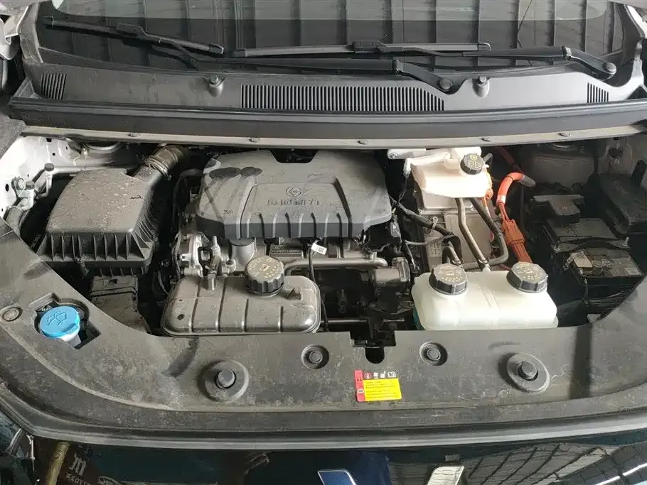 Wuling Starlight 730 New Energy — фото 9