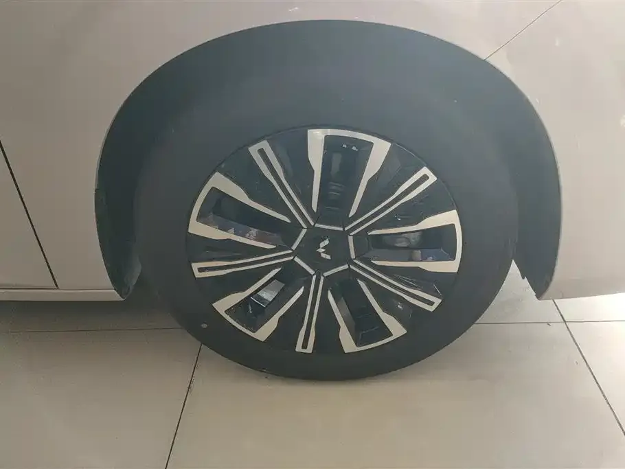 Wuling Starlight 730 New Energy — фото 4