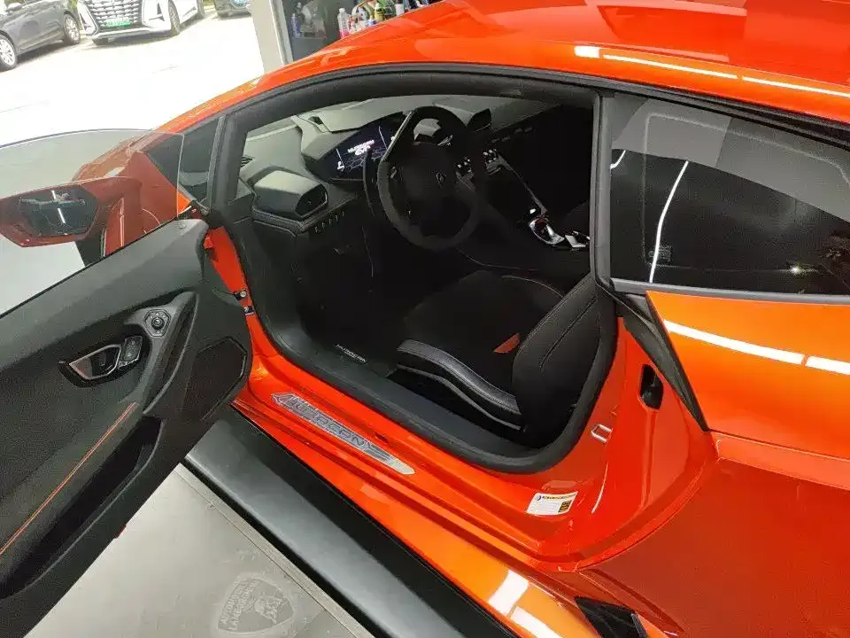 Lamborghini Huracan — фото 4