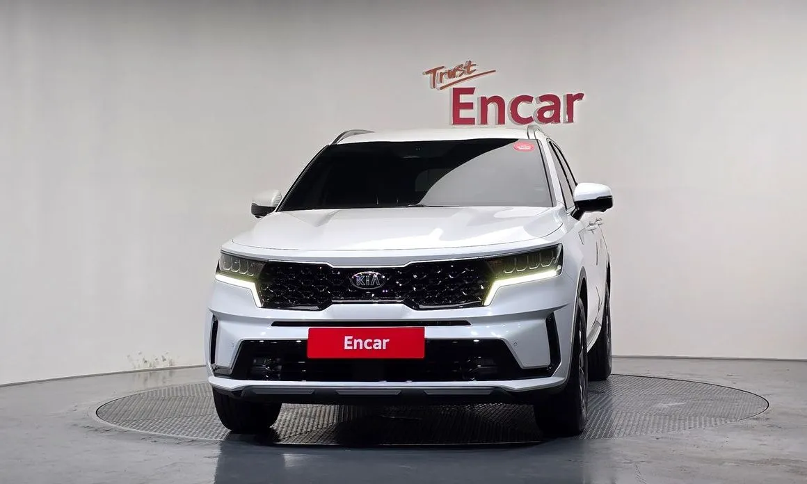 Kia Sorento — фото 6