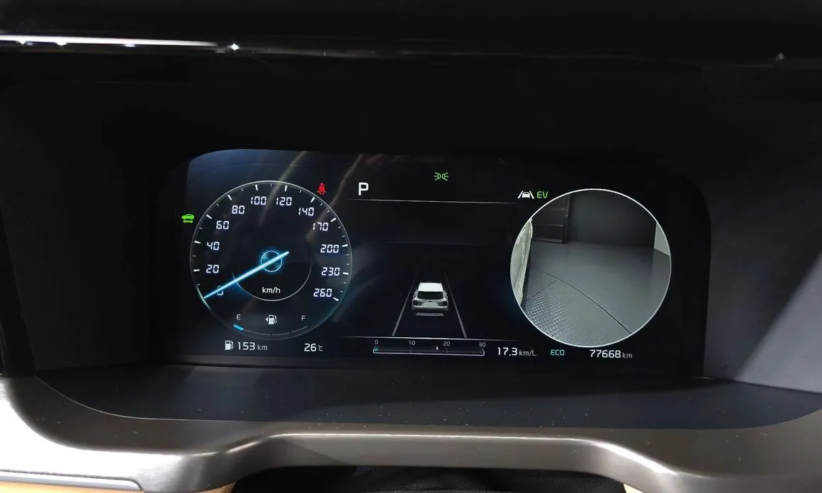 Kia Sorento — фото 8