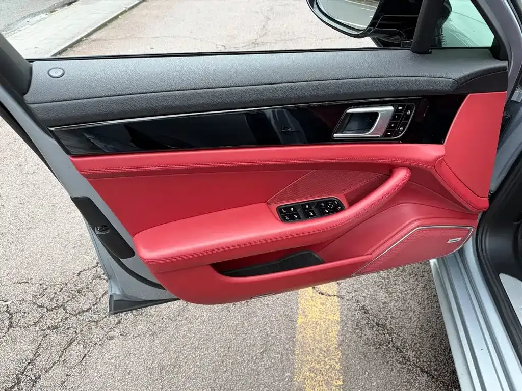 Porsche Panamera 2021 из CN, фото 4