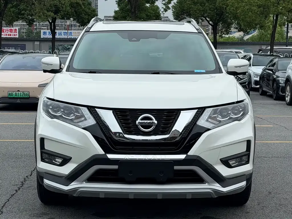 Nissan X-Trail — фото 3