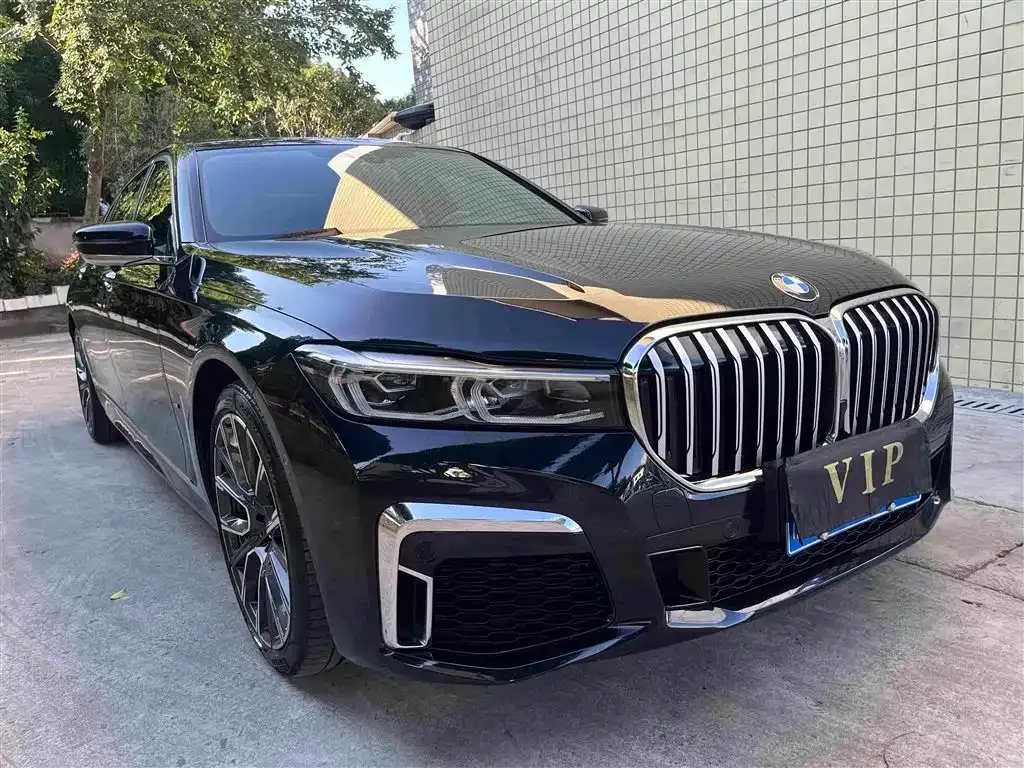 BMW 7 Series — фото 5