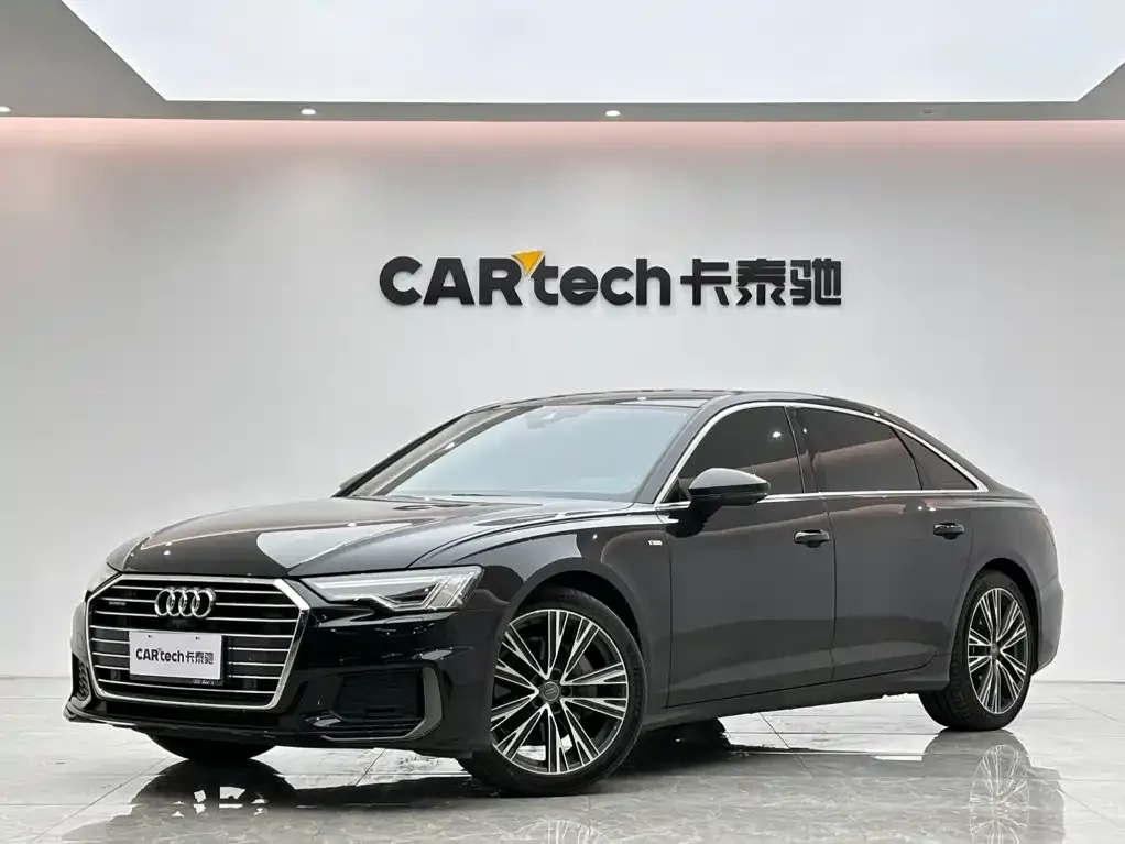 Audi A6L — фото 1