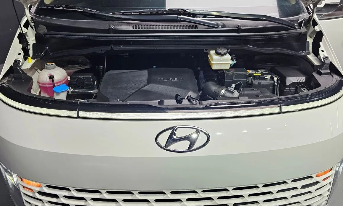 Hyundai Staria — фото 9