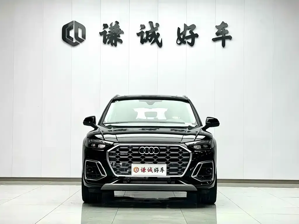 Audi Q5L — фото 2