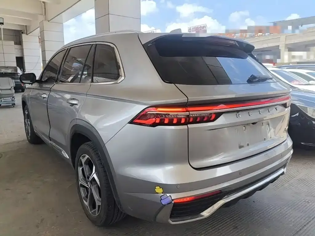 Geely Xingyue L — фото 6