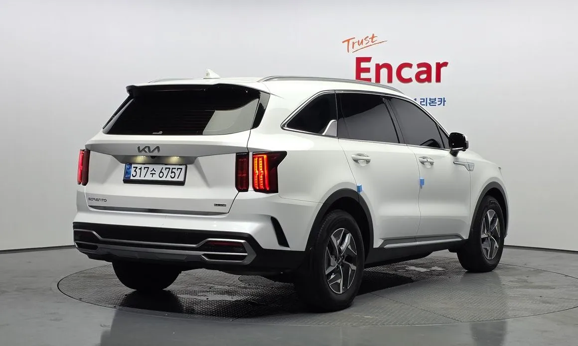 Kia Sorento — фото 3