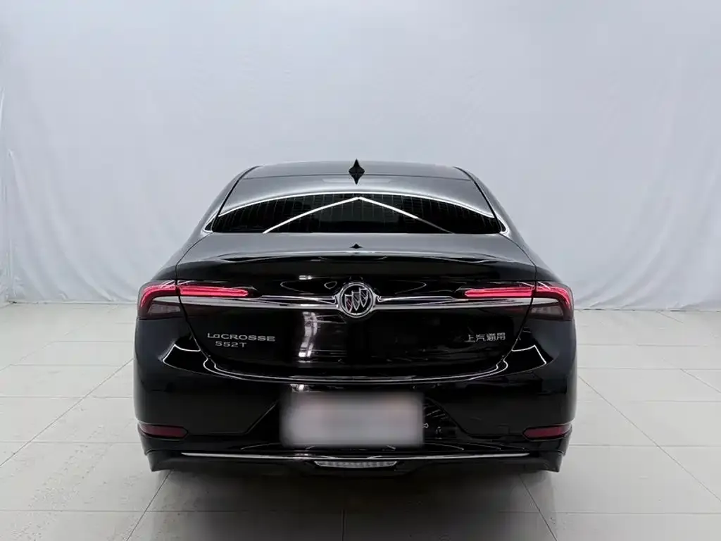 Buick LaCrosse — фото 4