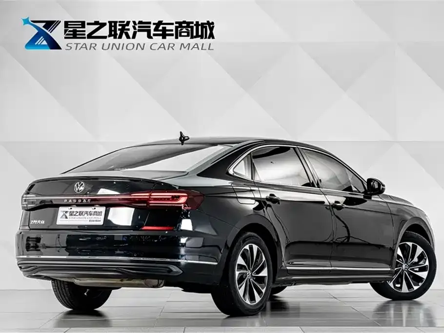 Volkswagen Passat — фото 6