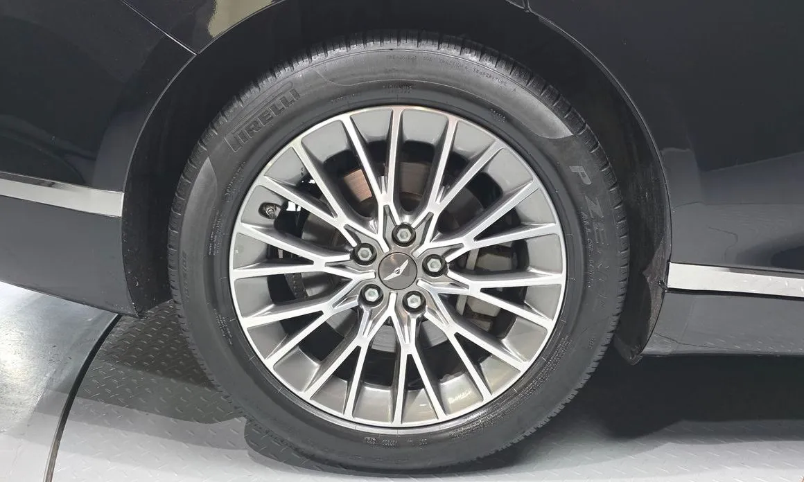 Genesis G80 — фото 10