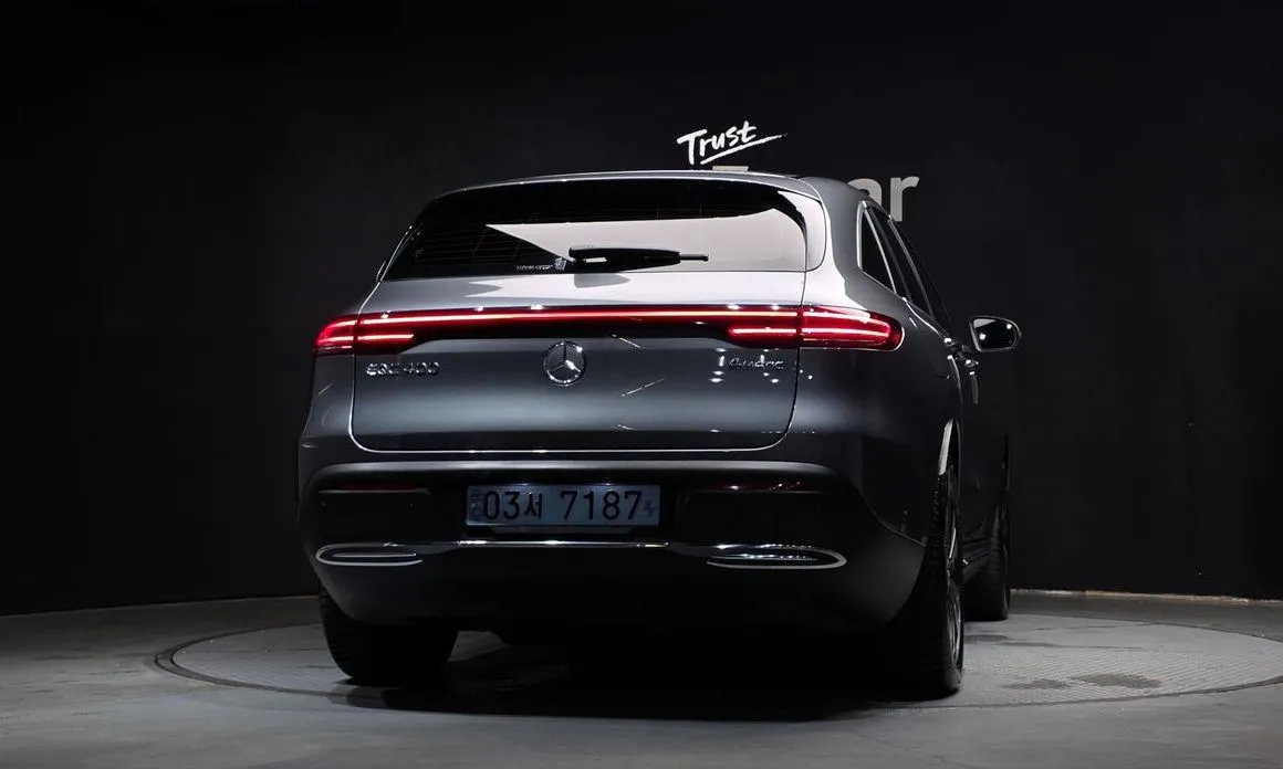 Mercedes-Benz EQC — фото 4