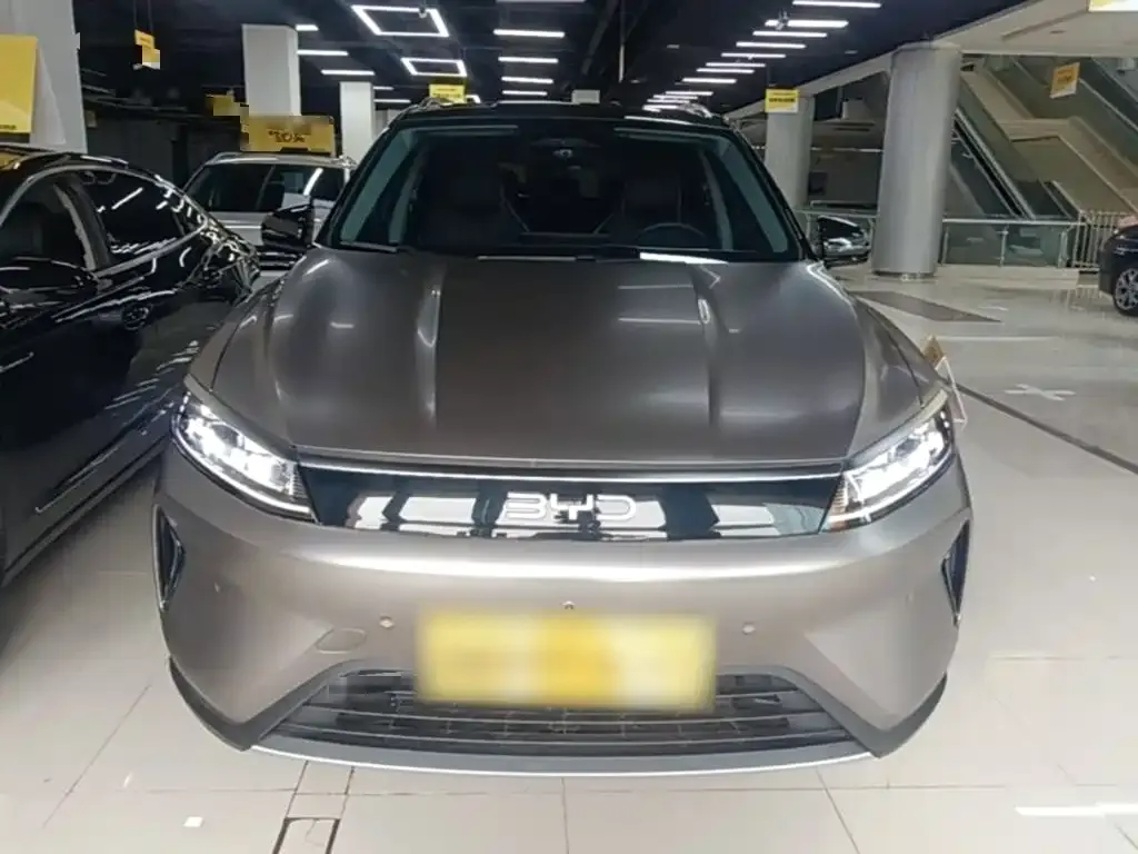 BYD Seal 05 DM-i — фото 8