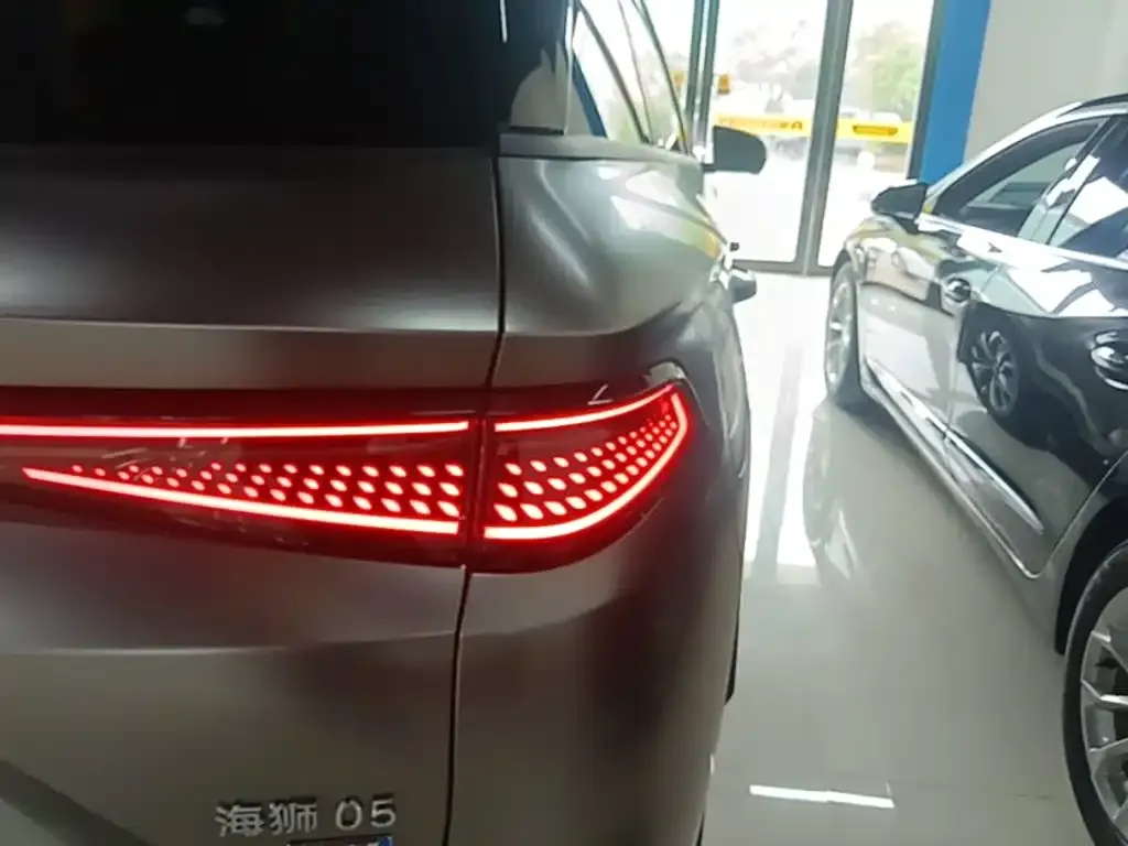 BYD Seal 05 DM-i — фото 2