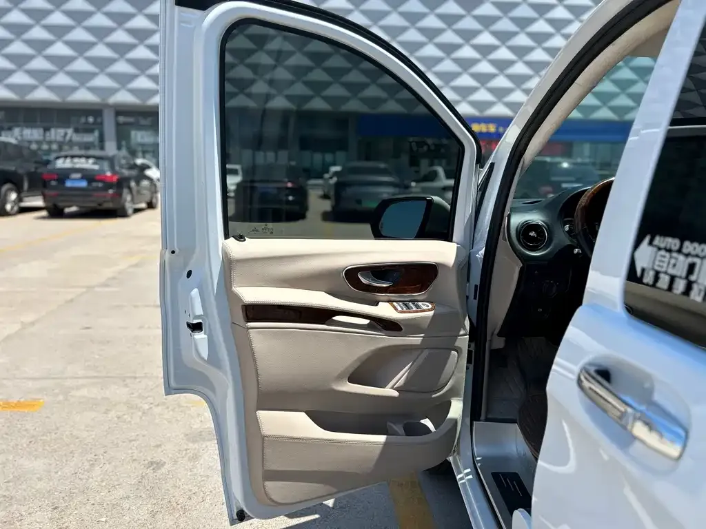 Mercedes-Benz Vito 2021 из CN, фото 6