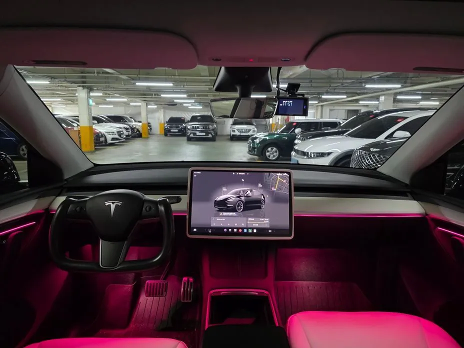 Tesla Model Y 2023 из KR, фото 5