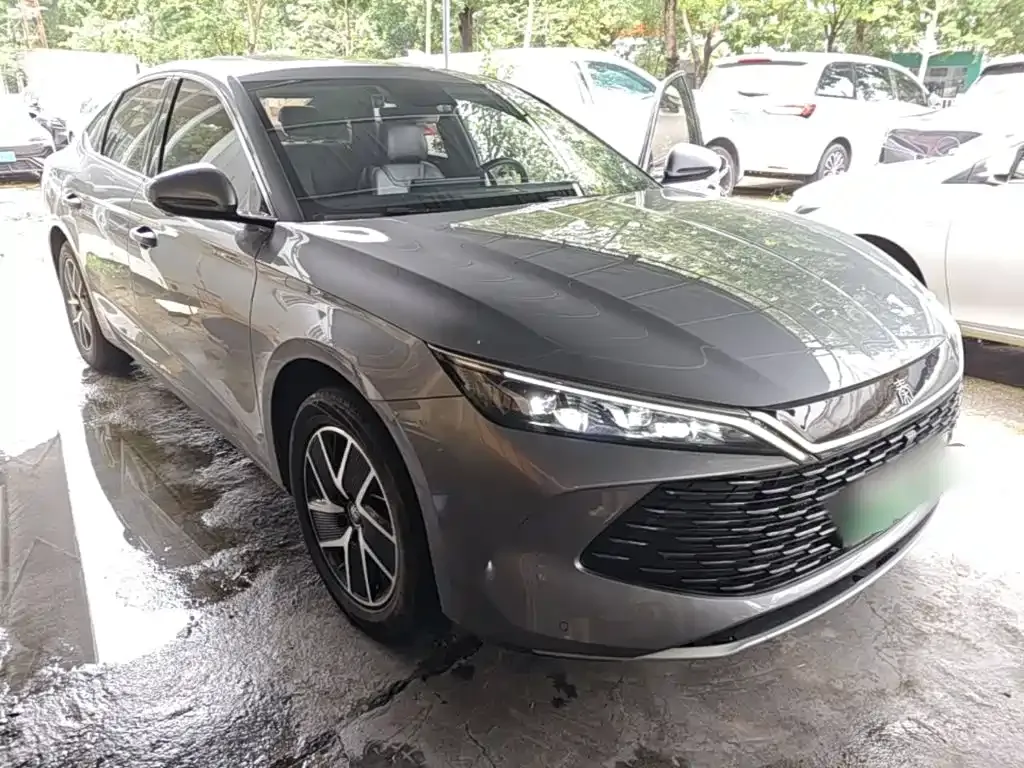 BYD Qin L — фото 5