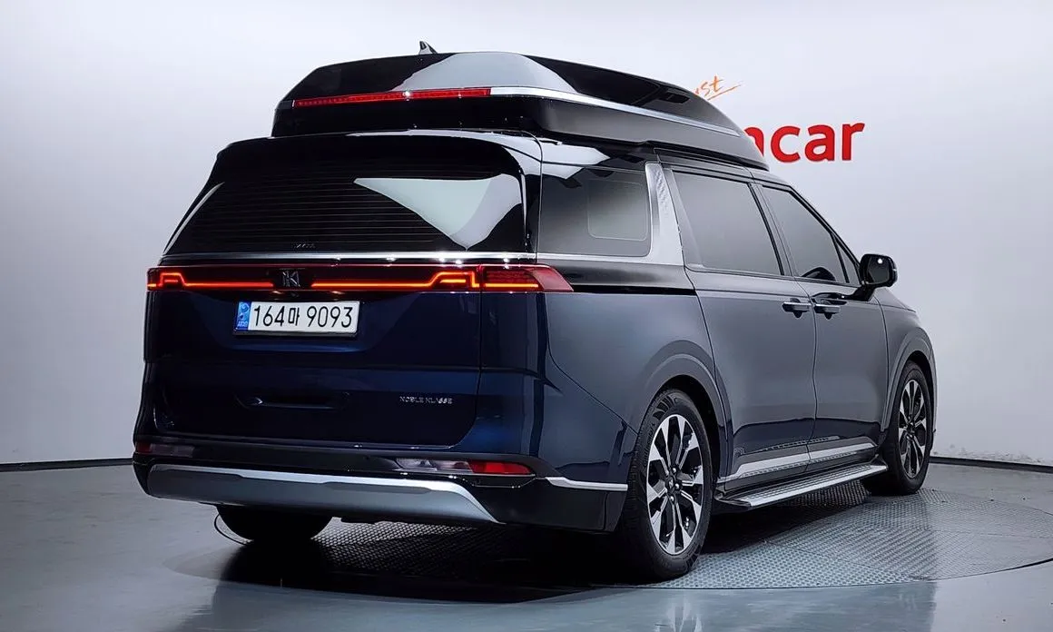 Kia Carnival — фото 5