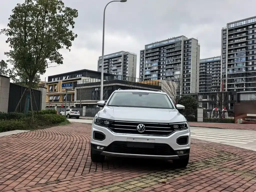 Volkswagen T-Roc 2023 из CN, фото 6