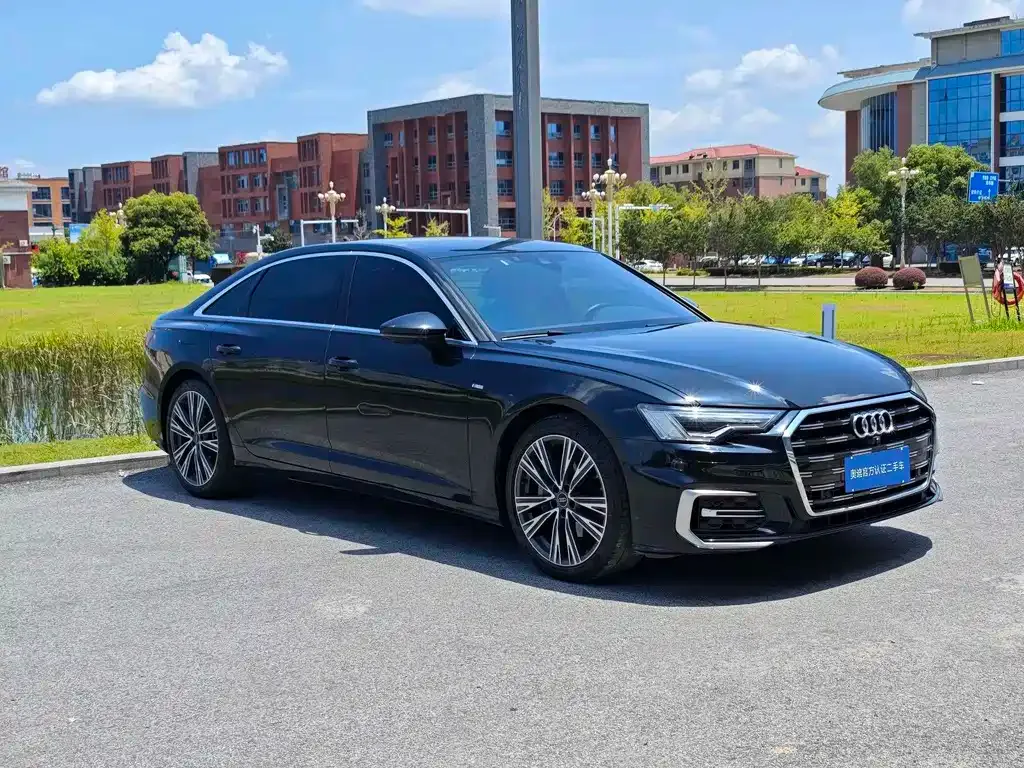 Audi A6L — фото 6