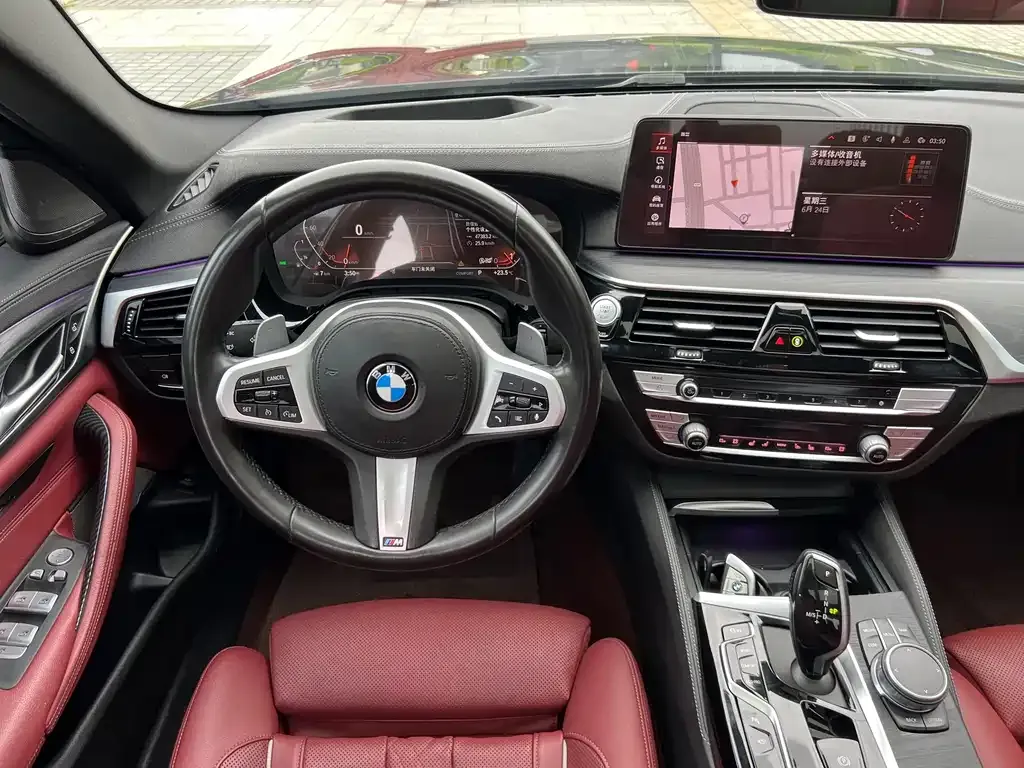 BMW 5 Series — фото 4