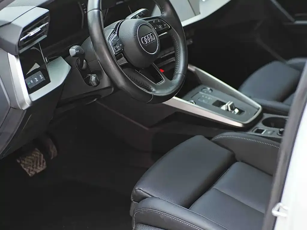 Audi A3 — фото 2