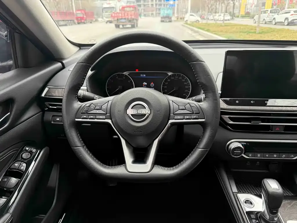 Nissan Teana — фото 3