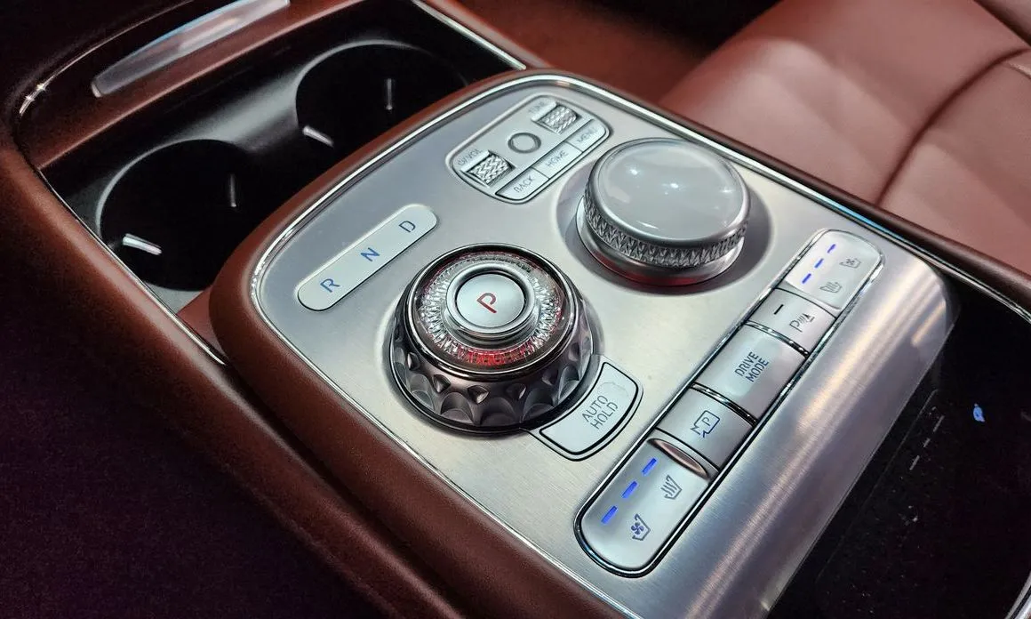 Genesis G90 2023 из KR, фото 10