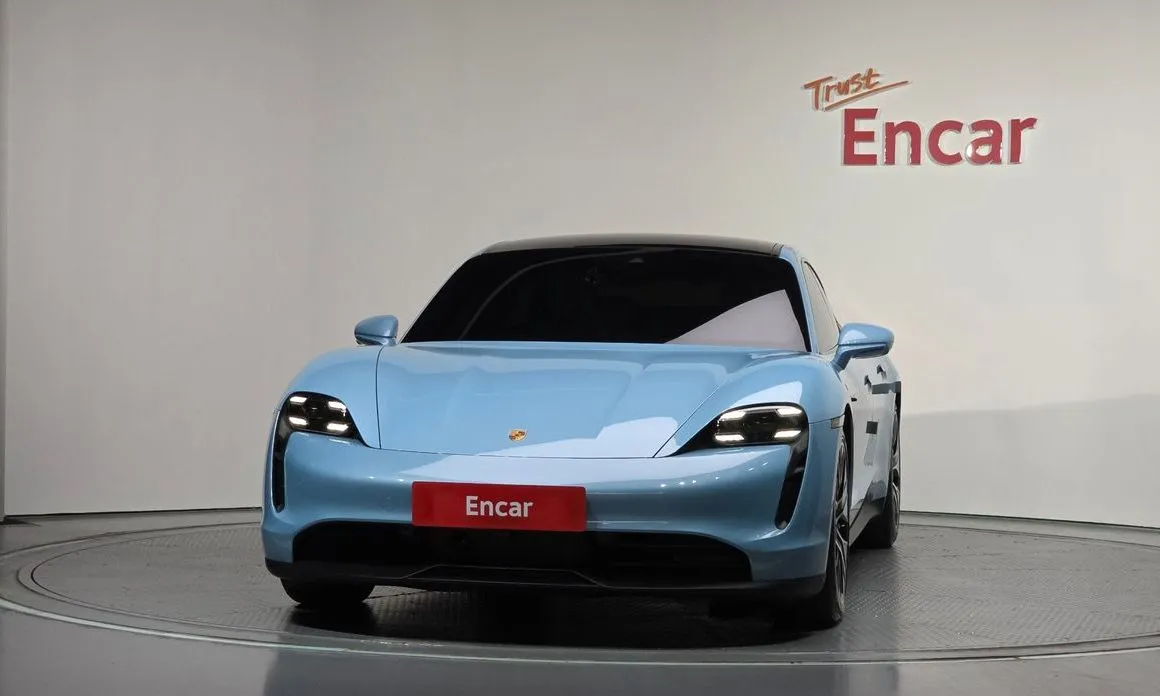 Porsche Taycan 2021 из KR, фото 2