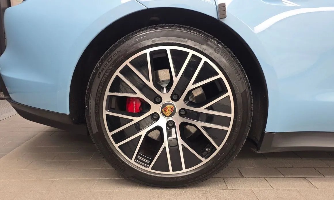 Porsche Taycan 2021 из KR, фото 8
