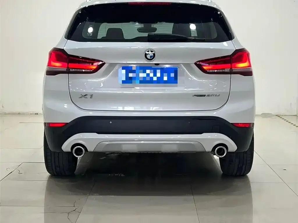 BMW X1 — фото 3