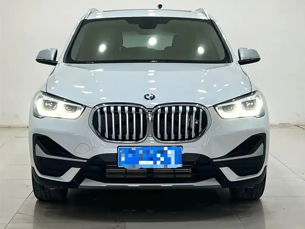 BMW X1 — фото 5