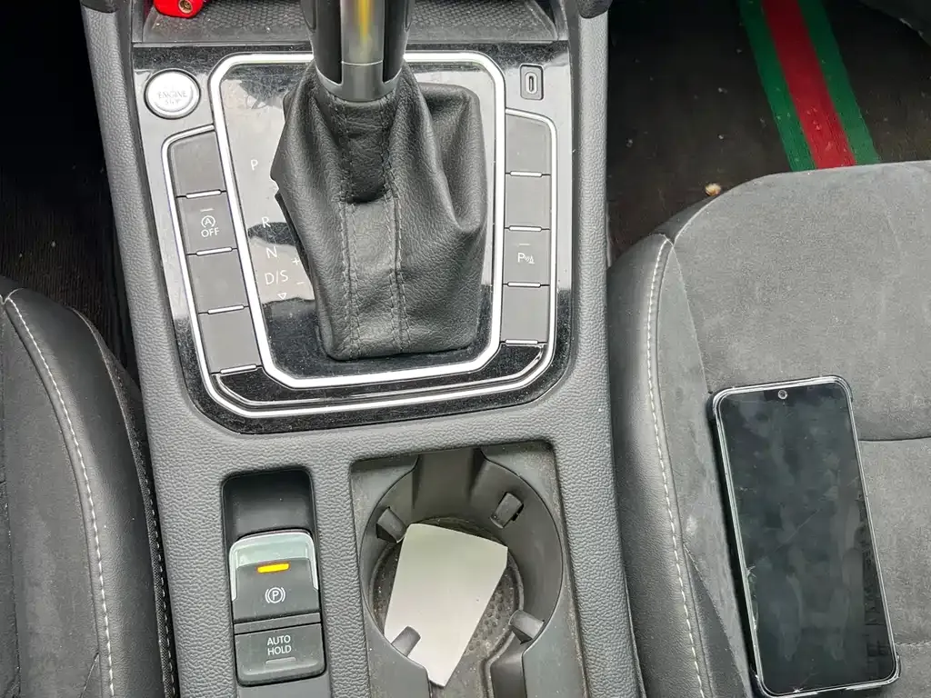 Volkswagen CC 2023 из CN, фото 6