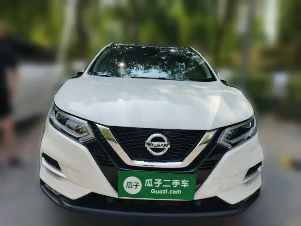 Nissan Qashqai — фото 4