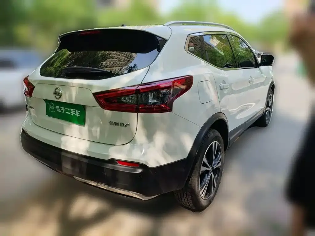 Nissan Qashqai — фото 5