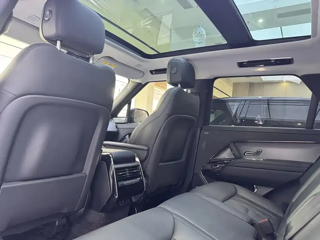 Land Rover Sport 2024 из CN, фото 6