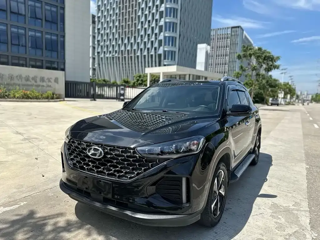 Hyundai ix35 — фото 1