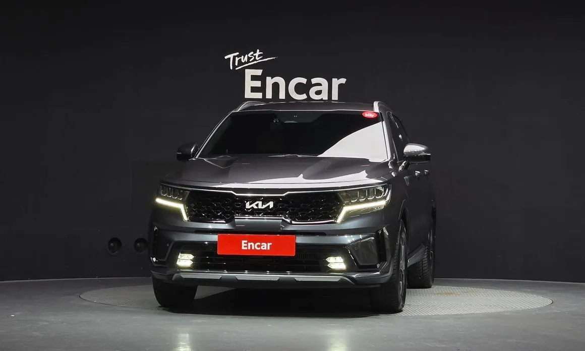 Kia Sorento — фото 10
