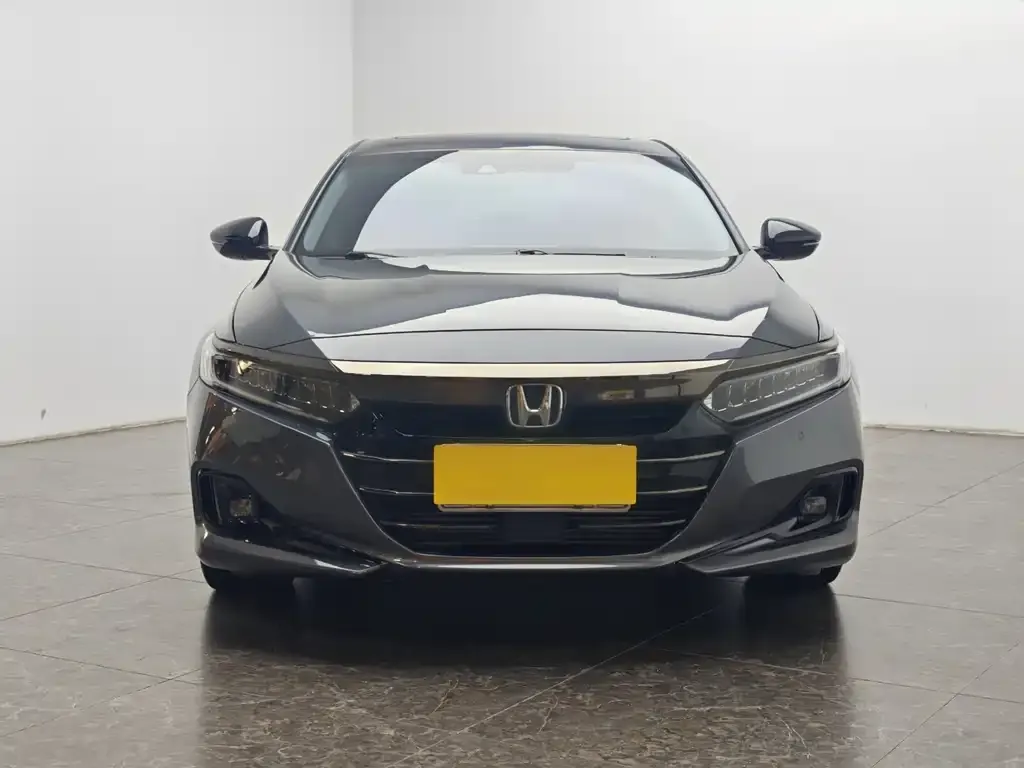 Honda Accord — фото 3