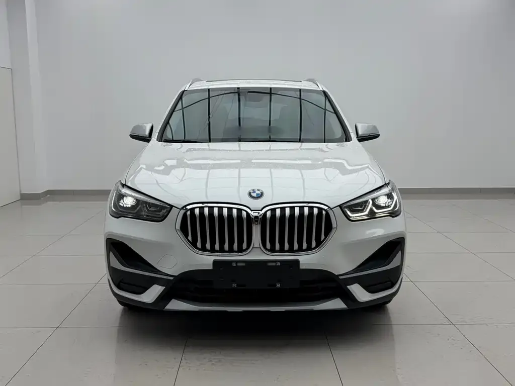 BMW X1 — фото 2