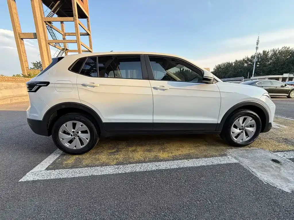 Volkswagen Tharu — фото 10