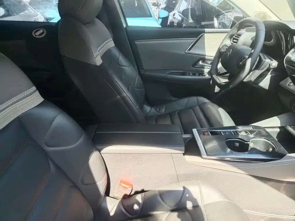 Citroen C5 X 2026 из CN, фото 7